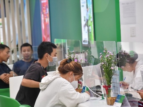 Băn khoăn về cho vay lãi suất 0%