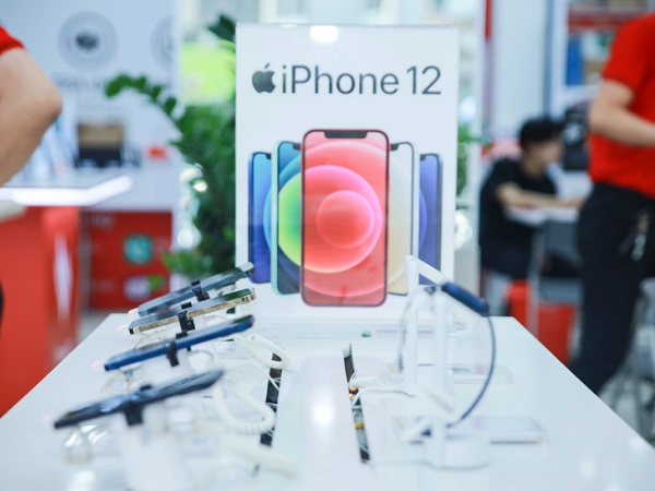 iPhone giảm giá dịp cuối năm