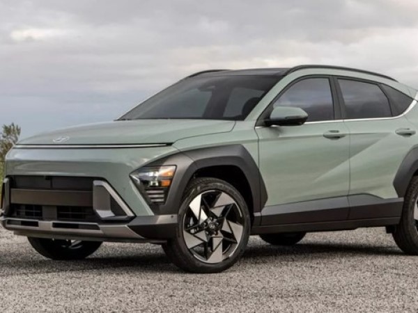 Hyundai Kona 2024 bốc cháy trong lúc thử nghiệm va chạm