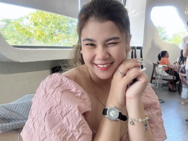 Thu nhập ảm đạm, dân văn phòng buôn nem chả, nhận sửa quần áo kiếm tiền tiêu Tết: Cẩn thận kẻo bù lỗ!