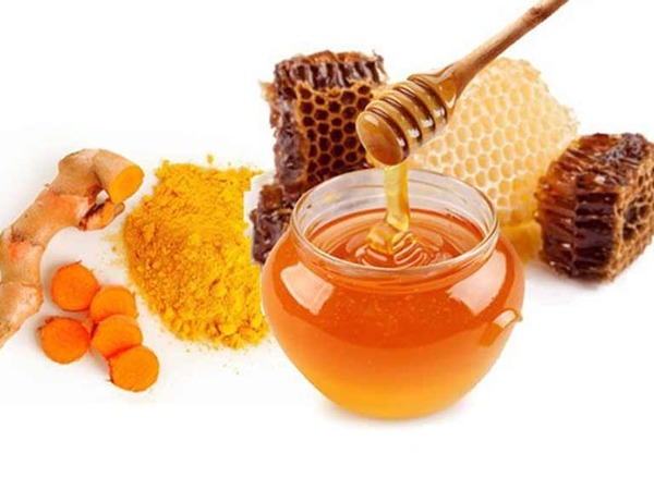 Người bị trào ngược dạ dày có nên uống nghệ và mật ong?