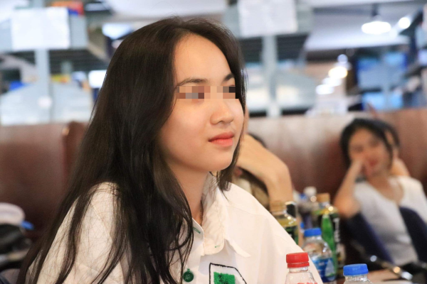 Trang web lạ đăng tải thông tin tuyển chồng cho một cô gái Việt Nam 17 tuổi, yêu cầu cả mức lương