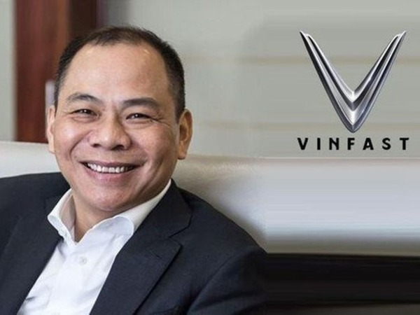 Tài sản của tỷ phú Phạm Nhật Vượng tăng vọt lên hơn 9 tỷ USD trên bảng xếp hạng của Bloomberg nhờ VinFast, đứng thứ 257 toàn cầu