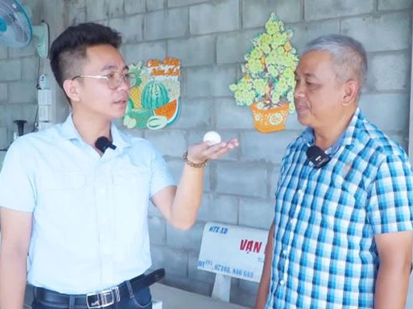 Thực hư chuyện người đàn ông Cần Thơ sở hữu cả gia tài đá lạ, có viên giống hệt 'thiên thạch kim cương 105 tỷ'