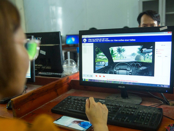 Chính thức điều chỉnh bất cập phần mềm mô phỏng thi bằng lái ô tô