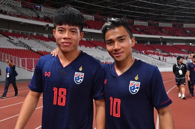 Ngôi sao tuyển Thái Lan xin rút khỏi Asian Cup, lý do khiến CĐV phẫn nộ, đòi gạch tên vĩnh viễn