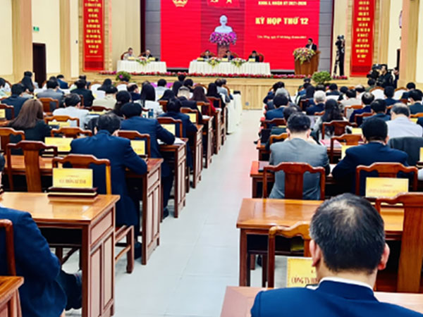 Bí thư Tỉnh ủy đi công tác chưa về, Lâm Đồng hỏa tốc hoãn họp hội đồng