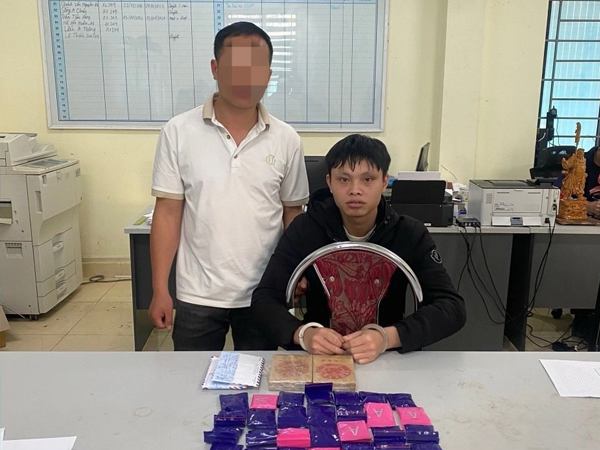 Gửi ma tuý trên xe khách từ Sơn La về Hà Nội