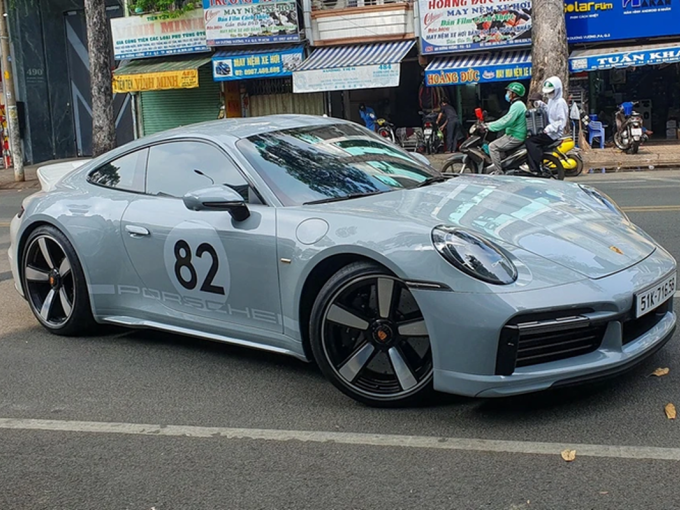 Porsche 911 Sport Classic hơn 19 tỷ của Cường Đô la 'bát phố' Sài Gòn