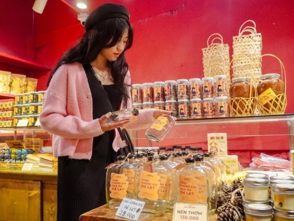 Bán không khí Đà Lạt bên trong chai thủy tinh độc đáo