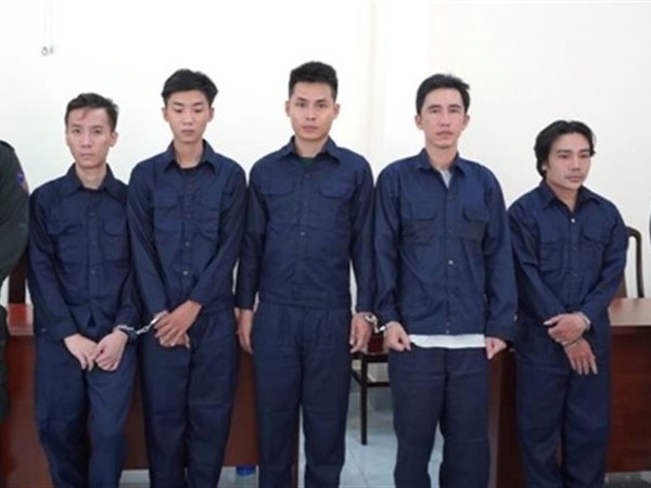 Cô gái bán chó bị gài ma túy và hành trình tìm kẻ hãm hại