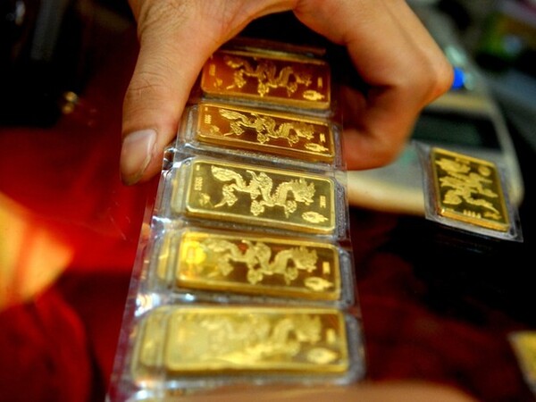 Giá vàng SJC sắp giảm sốc?