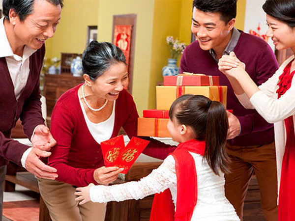 'Có sẵn lòng về quê vợ ăn Tết không?', câu trả lời của 4 người đàn ông khiến nhiều người phải suy ngẫm!