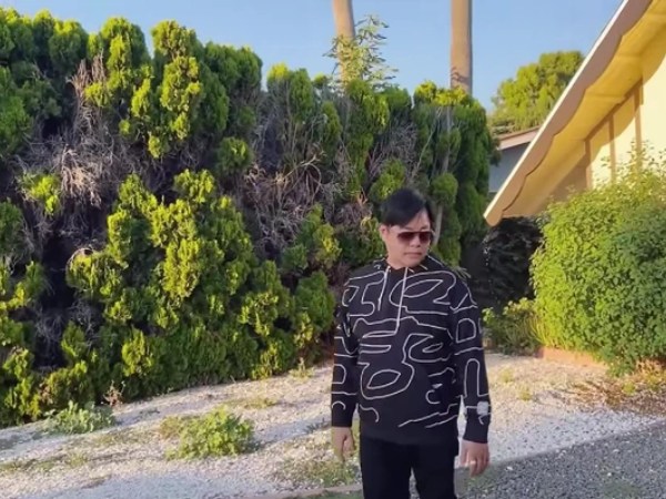 Quang Lê lại mua nhà mới cả nghìn m2 tại Mỹ, sửa mất hơn 100 nghìn đô, rủ Mai Thiên Vân về ở chung