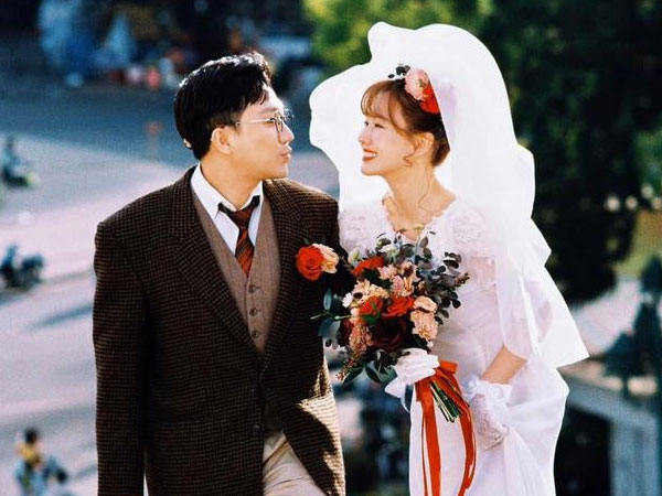 Kỉ niệm 8 năm yêu nhau, Hari Won mong Trấn Thành 'biết điều với vợ'