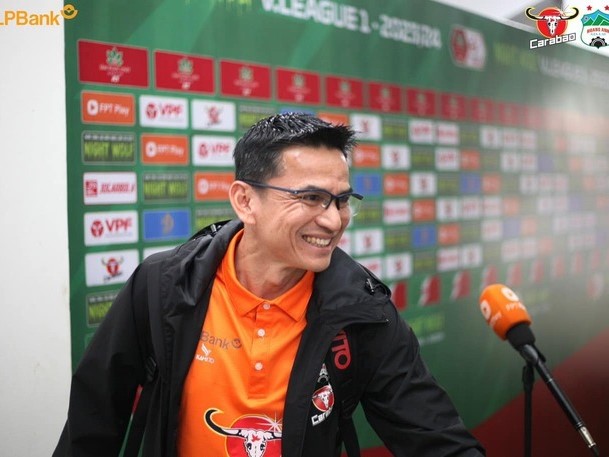 HLV Kiatisuk nói gì khi chia tay Hoàng Anh Gia Lai?