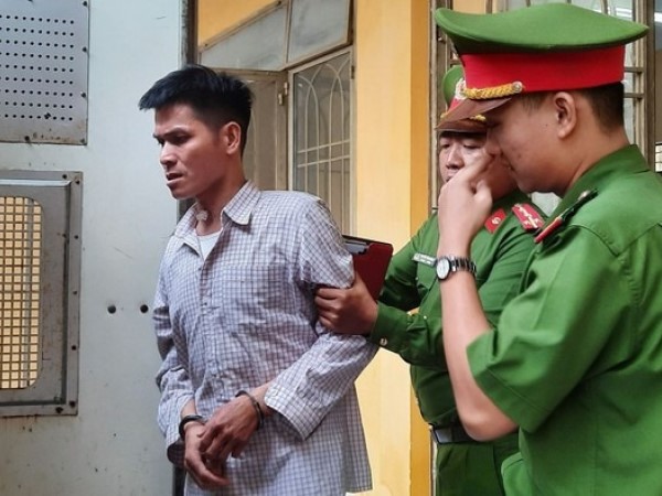 Bị dọa đuổi khỏi nhà, con rể đâm bố vợ trọng thương