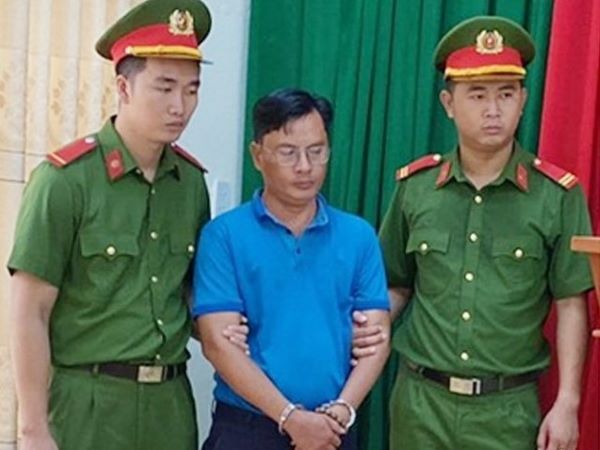 Bán đất 21 tỉ nhưng khai chỉ 460 triệu, người bán và người mua đất bị khởi tố