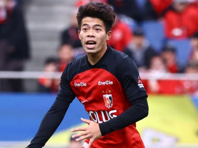 Tuyển thủ Thái Lan từ chối tham dự Asian Cup được CLB gia hạn hợp đồng