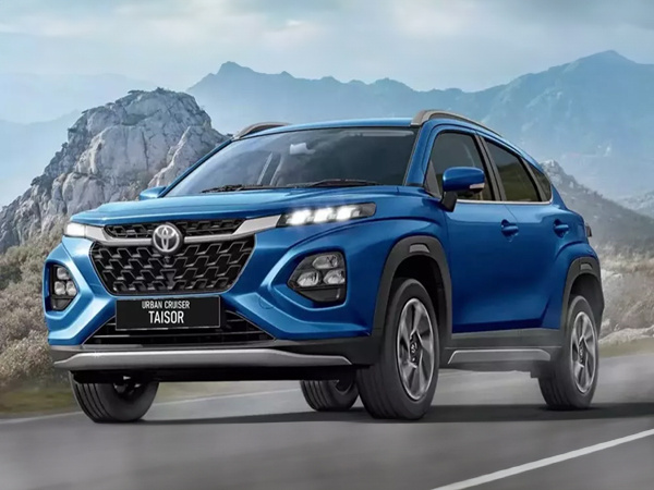 Toyota sắp ra mắt 3 mẫu SUV mới, có cả Corolla Cross 7 chỗ