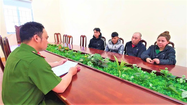 Triệt phá đại lý ma túy có 'doanh thu' 100 triệu/ngày