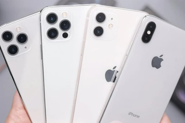 Tưởng không khó mà khó không tưởng: Đâu là chiếc iPhone bán chạy nhất 'từ cổ chí kim'?