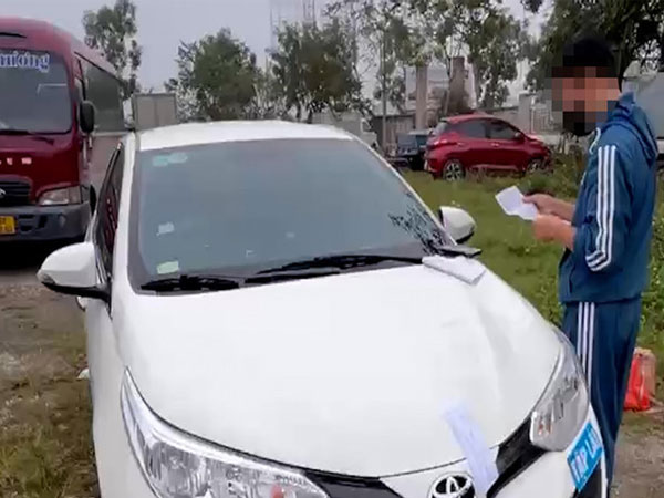 Thầy dạy lái xe vi phạm nồng độ cồn có bị cho nghỉ việc?