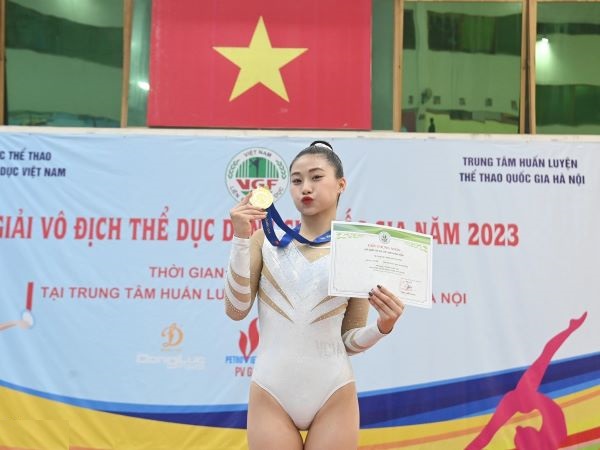 'Cô gái vàng' TDDC Phạm Như Phương bất ngờ giải nghệ ở tuổi 20, tiết lộ sự thật gây sốc sau mỗi tấm huy chương