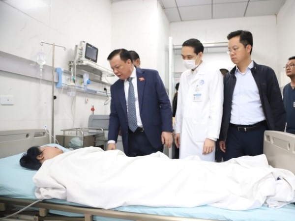Người sống sót trong vụ cháy thương tâm ở phố cổ Hà Nội hiện ra sao?