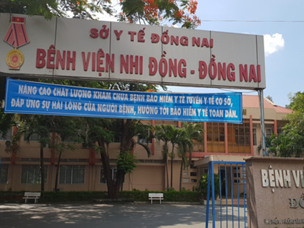 17 người bị ngộ độc thực phẩm sau khi ăn hải sản ở quán nướng