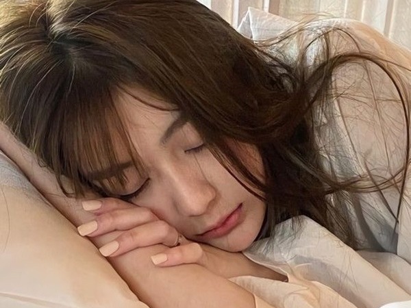 Bác sĩ vạch trần 8 sai lầm nhiều người mắc khi bị cúm hoặc cảm lạnh, khiến bệnh mãi không khỏi