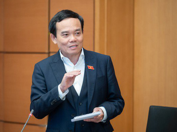 Nhiều cán bộ ở huyện, xã nhắn tin 'xin Phó Thủ tướng đừng giao cho em'