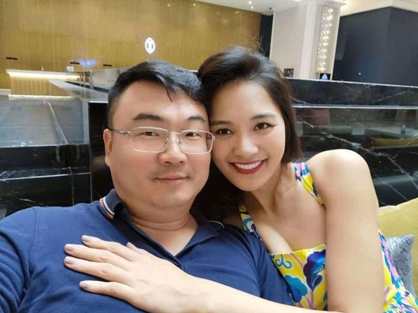 Cuộc sống của hoa hậu nổi đình đám nhất nhì showbiz Việt với chồng người Trung Quốc