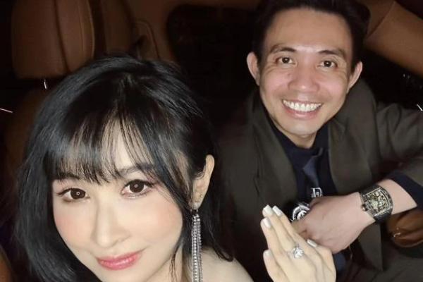 Minh Nhựa 'hé lộ' đường đua ting ting cho vợ ăn Tết, số dư tài khoản phải soi kính lúp mới đọc hết
