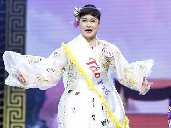 Nghệ sĩ nữ ít ỏi đóng Táo Quân
