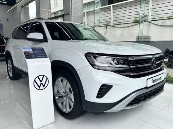 Loạt xe Volkswagen đại hạ giá đến 400 triệu đồng cận Tết nguyên đán