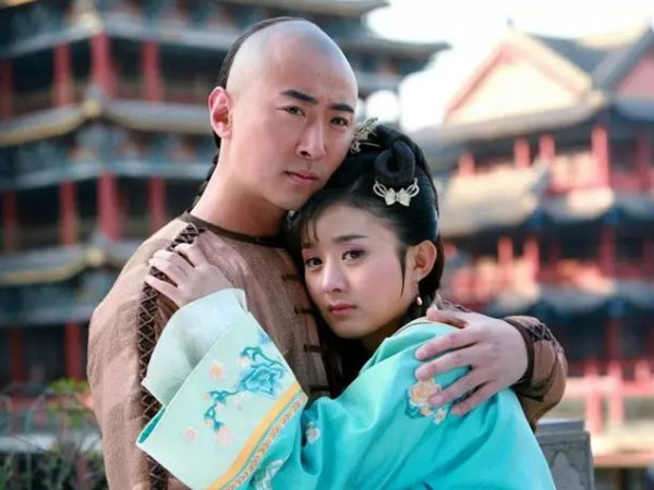 Người đàn ông từng bị Triệu Lệ Dĩnh phản bội, lấy vợ Hàn được vài năm đã bỏ, chẳng đoái hoài đến con trai