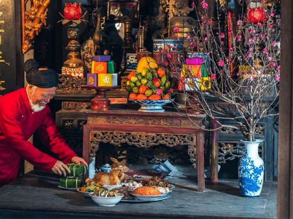Khi nào nên lau dọn bàn thờ ngày Tết?