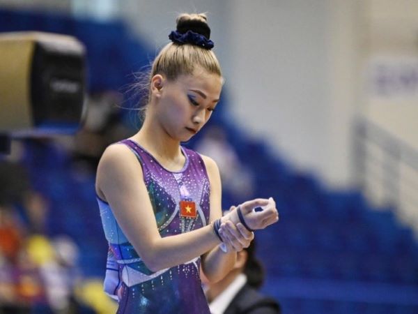 Phạm Như Phương kiên quyết giải nghệ sau bê bối thu 'tiền phế' ở tuyển TDDC
