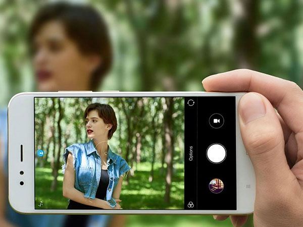 Tại sao nói người không ăn ảnh là số sướng? Ăn ảnh liên quan tài vận, vì sao có người ăn ảnh người không?