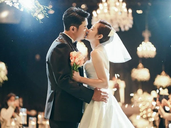 Mỹ nhân Hẹn Hò Chốn Công Sở khoe hôn lễ quy mô khủng: 1000 khách dự, 1 tài tử hạng A thầu hết chi phí