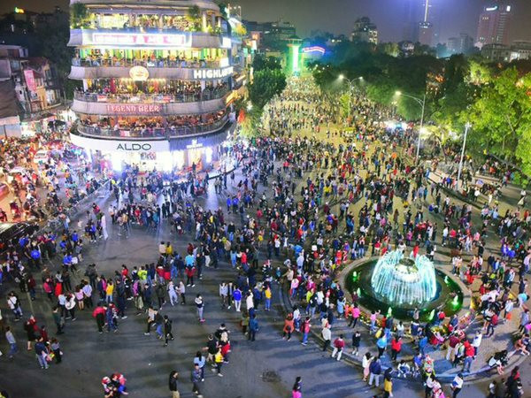 Tết này, Hà Nội tạm dừng hoạt động phố đi bộ Hoàn Kiếm