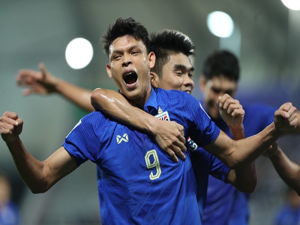 Lịch thi đấu bóng đá hôm nay 25/1: Thái Lan xác định đối thủ ở vòng 1/8 Asian Cup
