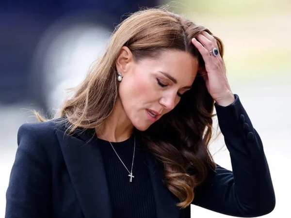 Vương phi Kate bị hiểu nhầm 'tai hại' vào ngày mất của cố Nữ vương Elizabeth, sự thật gần đây mới được tiết lộ
