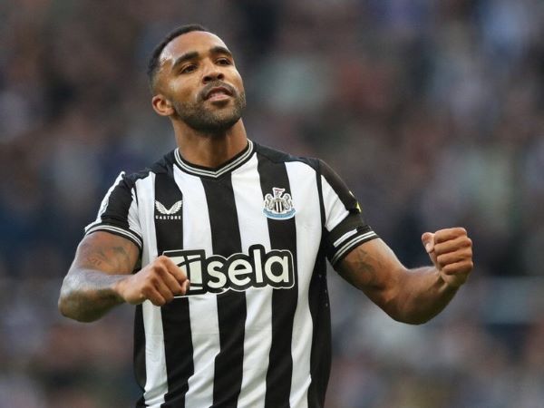 MU, Chelsea sốt sắng mua 'hàng thải' của Newcastle