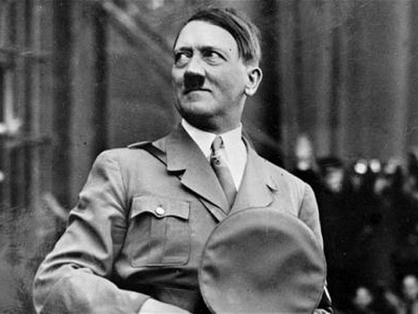 Nếu trùm Hitler không tự sát năm 1945, thế giới sẽ ra sao?