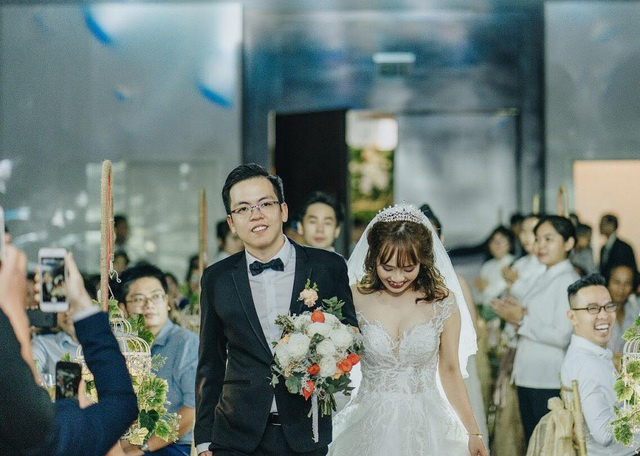 Yêu bạn thân của người yêu cũ, chàng trai mất 8 năm để làm một việc rồi mới được đám cưới
