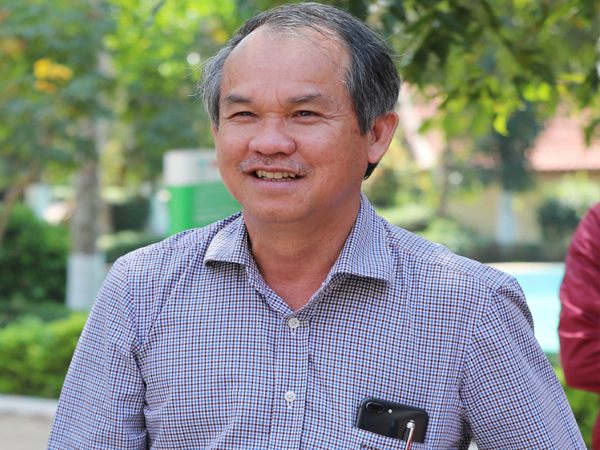 Trước khi giàu sụ, các đại gia Việt làm nghề gì thuở cơ hàn: Có người từng bưng bia, dọn chuồng lợn