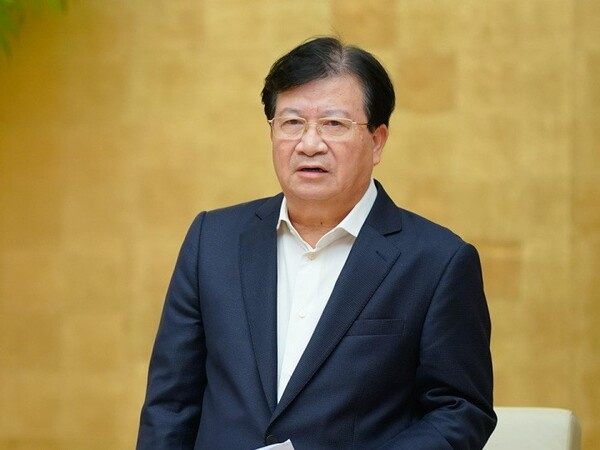 Bộ Chính trị kỷ luật Khiển trách nguyên Phó Thủ tướng Trịnh Đình Dũng, nguyên Bộ trưởng Mai Tiến Dũng