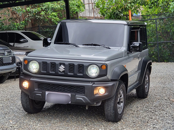 Suzuki Jimny 5 cửa chốt giá từ 681 triệu đồng tại Đông Nam Á